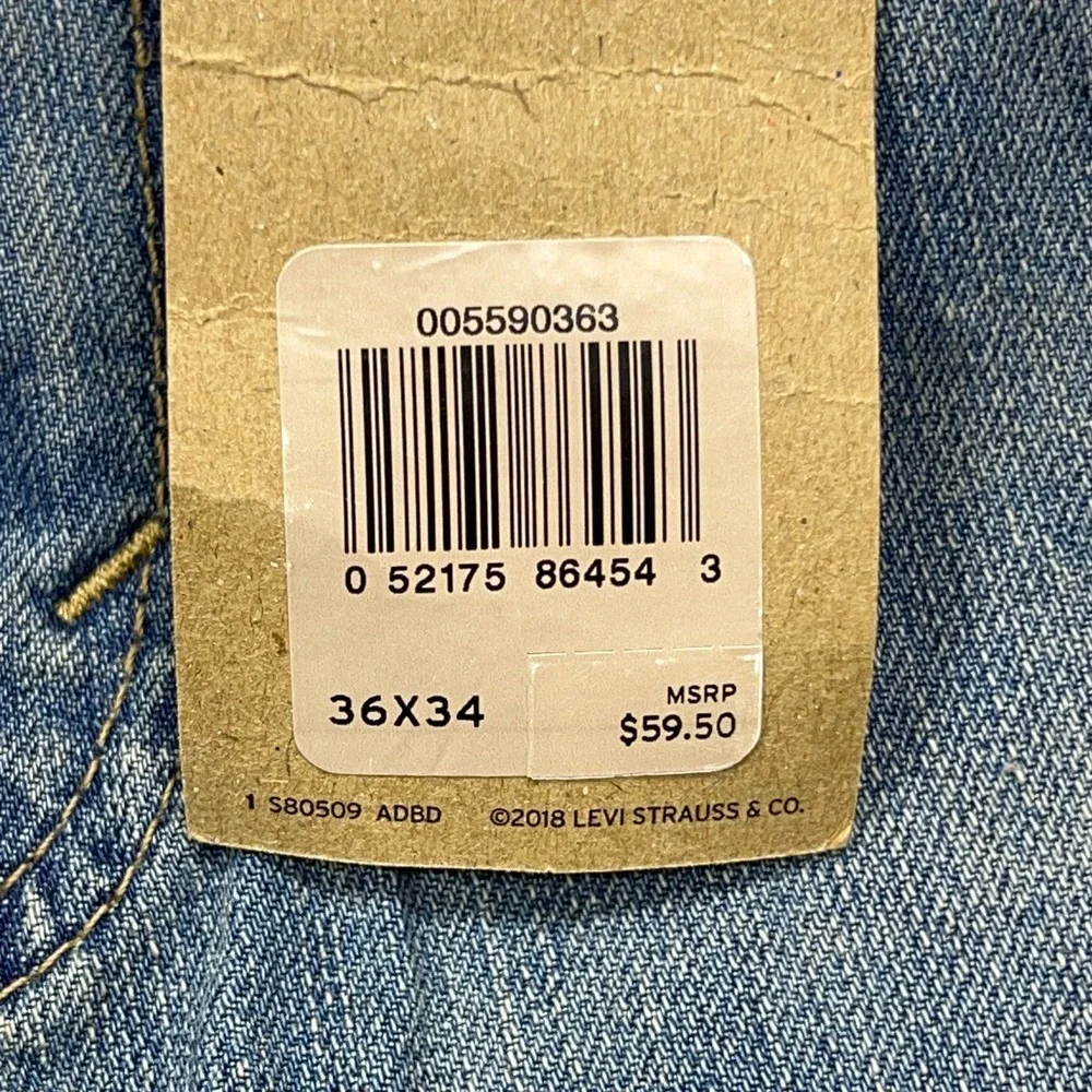 Levi's Jeans Men's 36x34 Blue Denim Distressed Relaxed Fit Straight Leg Modern